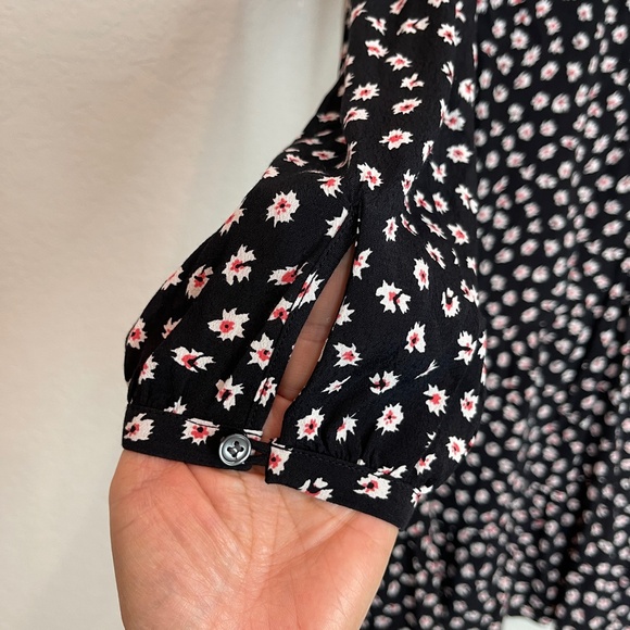 Loft Floral Dress Women's M Long Sleeve V Neck Button Front Drop Waist Casual - Picture 4 of 12